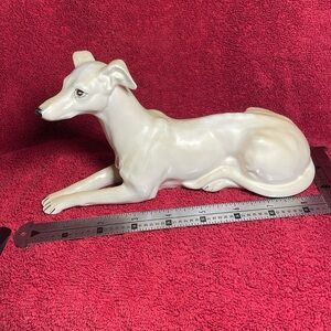 Ceramic Dog from MOMS COLLECTION!